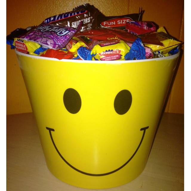 Smiley Face Bucket Filled w/ Candy