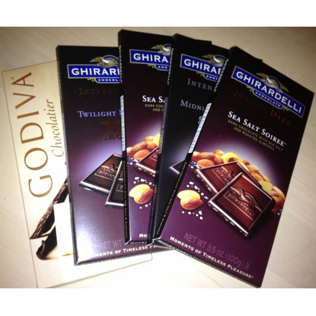 2 XL Ghirardelli Chocolate Bars