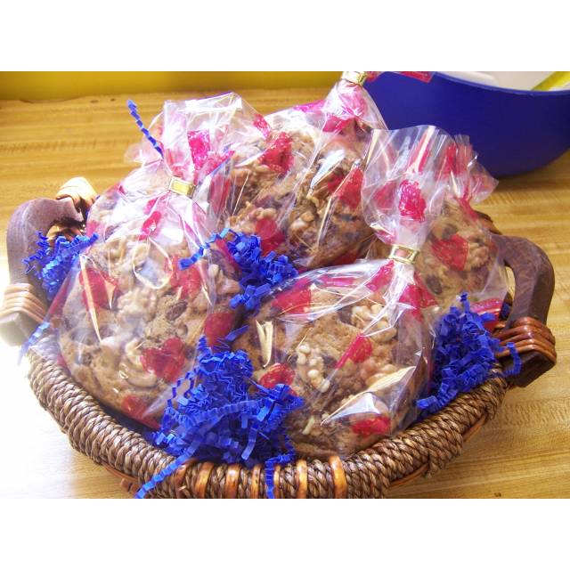 Gift Basket w/ Two Dozen Cookies