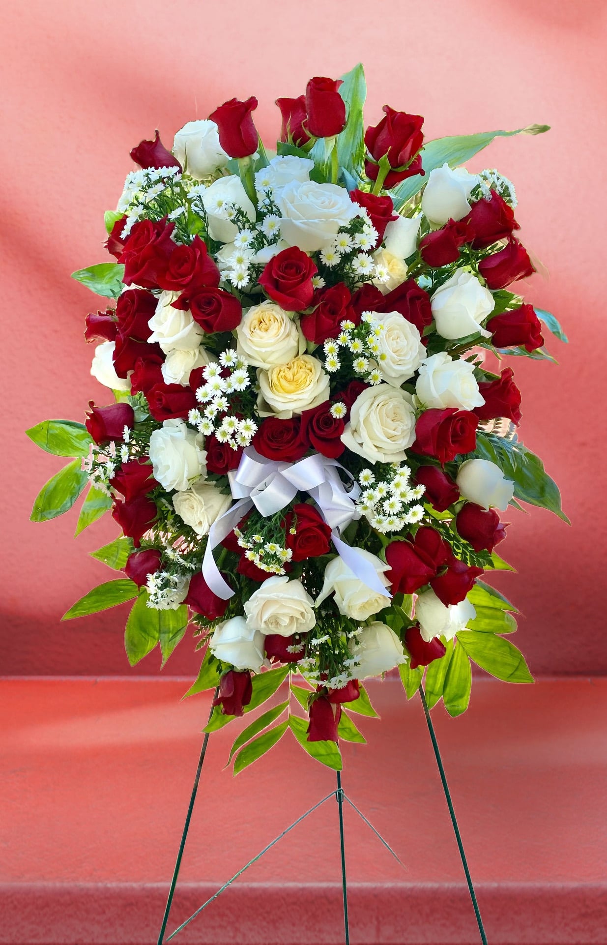 Red and white standing spray